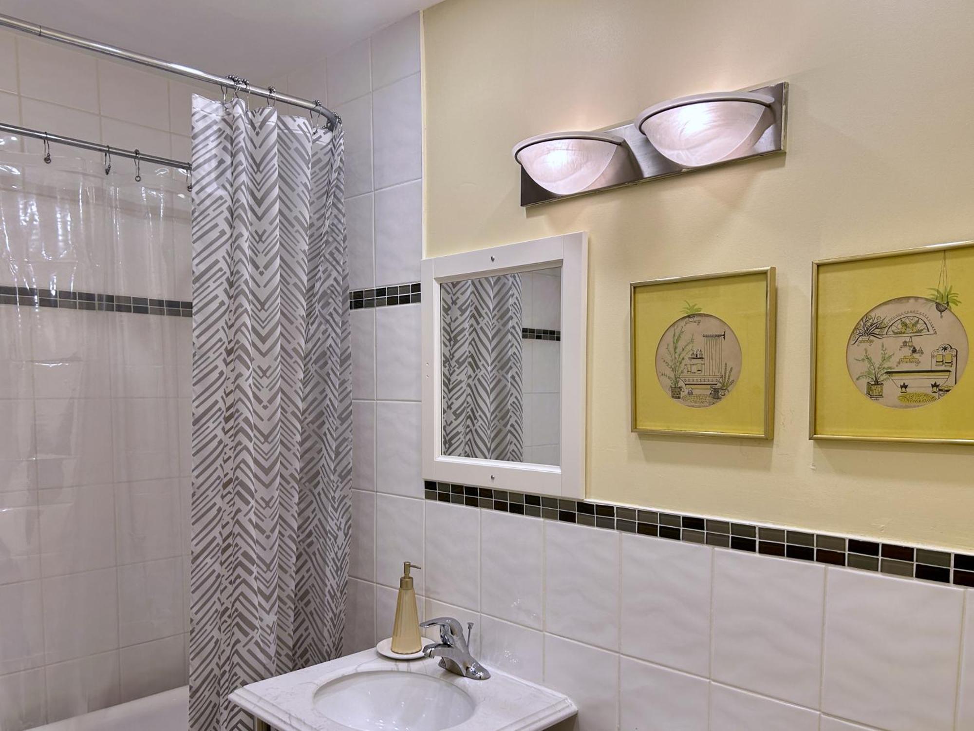 Airport-Yvr Guesthouse Ричмонд Екстер'єр фото